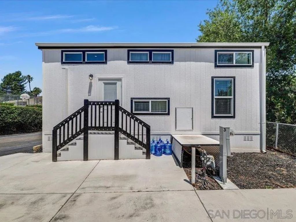 14291 Rios Canyon Rd 3, El Cajon, CA 92021