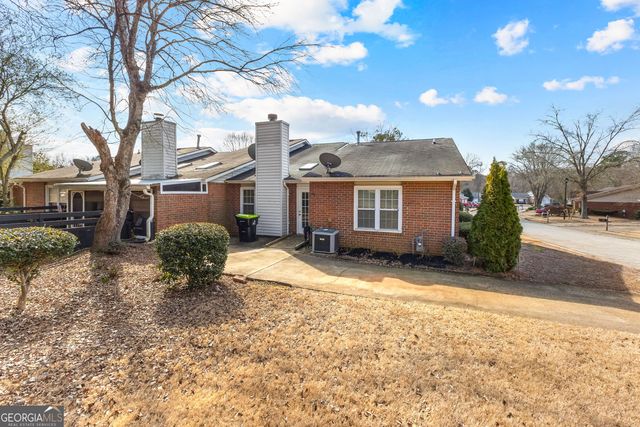 180 Lagrange Court, Fayetteville, GA 30214