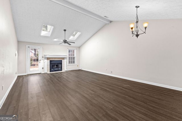 180 Lagrange Court, Fayetteville, GA 30214
