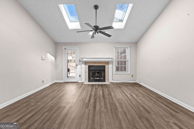 180 Lagrange Court, Fayetteville, GA 30214
