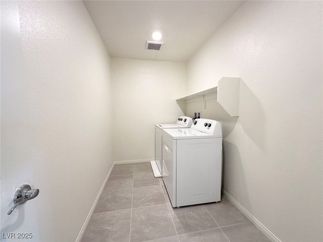 4559 Merlot Hills Avenue, Las Vegas, NV 89141