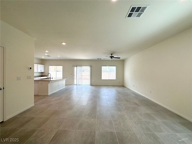 4559 Merlot Hills Avenue, Las Vegas, NV 89141