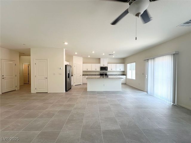 4559 Merlot Hills Avenue, Las Vegas, NV 89141