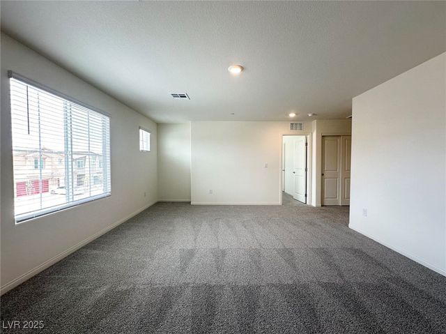 4559 Merlot Hills Avenue, Las Vegas, NV 89141