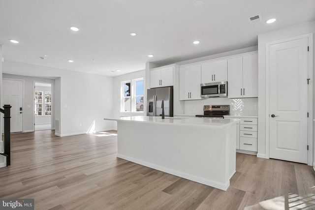 96 CATALPA DR, North East, MD 21901