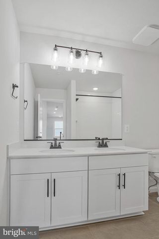 96 CATALPA DR, North East, MD 21901