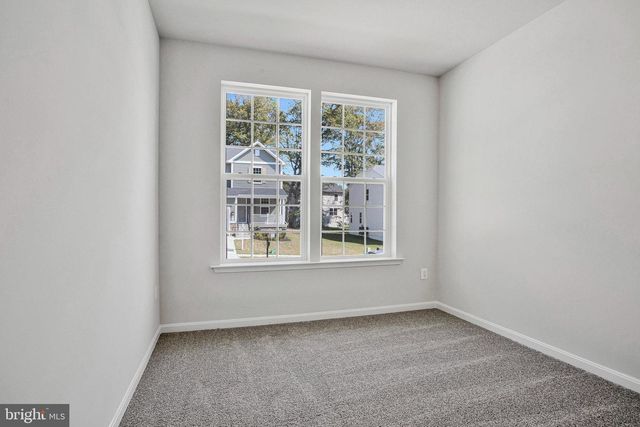 96 CATALPA DR, North East, MD 21901