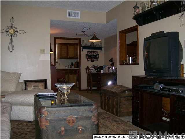 191 Bellewood Dr, Baton Rouge, LA 70806