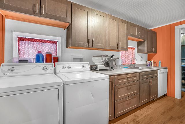 8796 N 100 E, Lake Village, IN 46349