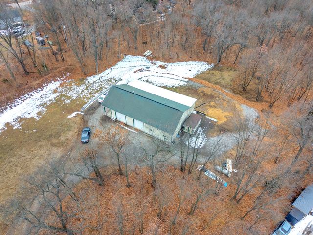 8796 N 100 E, Lake Village, IN 46349