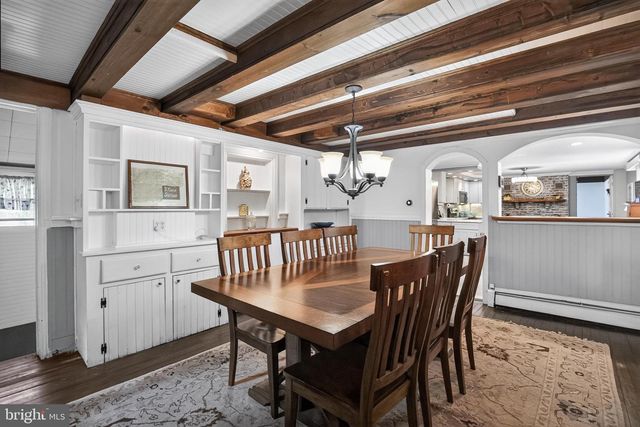 135 SUMMIT RD, Malvern, PA 19355