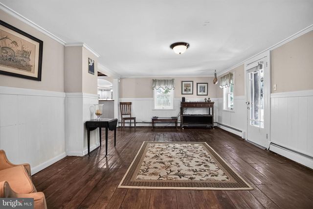 135 SUMMIT RD, Malvern, PA 19355