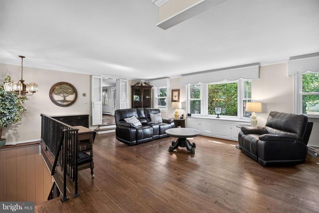 135 SUMMIT RD, Malvern, PA 19355