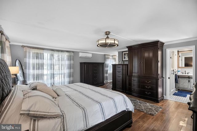 135 SUMMIT RD, Malvern, PA 19355