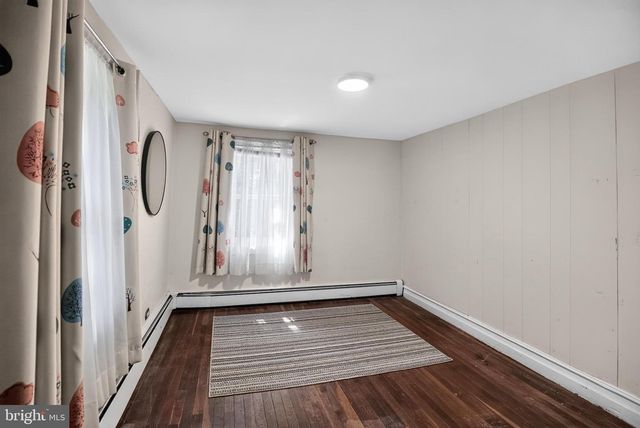 135 SUMMIT RD, Malvern, PA 19355