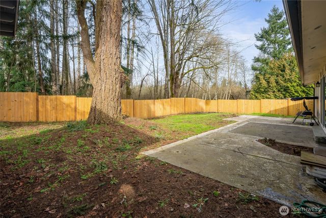 2526 Olympic Boulevard, Puyallup, WA 98374