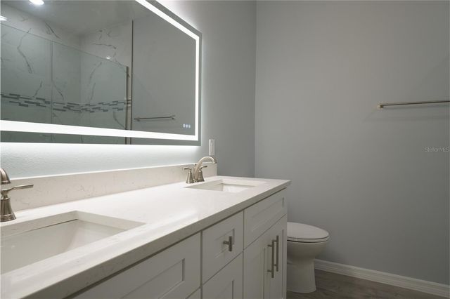 1013 ASTON-MARTIN DRIVE, Sebring, FL 33872