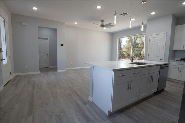 1013 ASTON-MARTIN DRIVE, Sebring, FL 33872