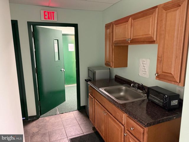 3222 W CHELTENHAM AVE, Philadelphia, PA 19150