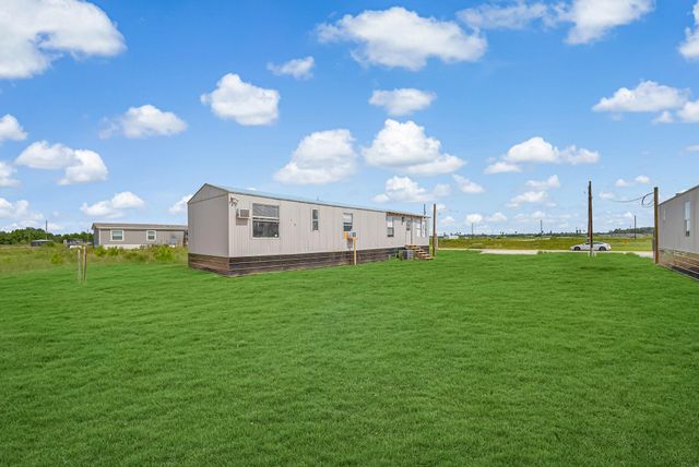 349 Road 591524, Cleveland, TX 77327