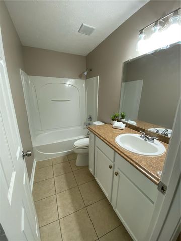 8825 E Buffalo Circle, Willis, TX 77378