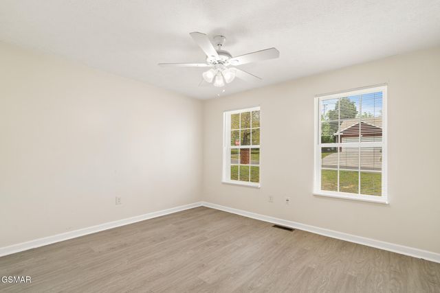 306 Joshua Landing Court, Seymour, TN 37865
