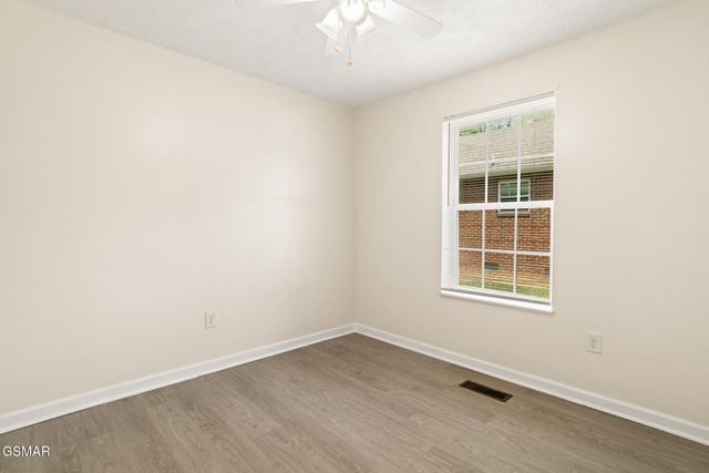 306 Joshua Landing Court, Seymour, TN 37865