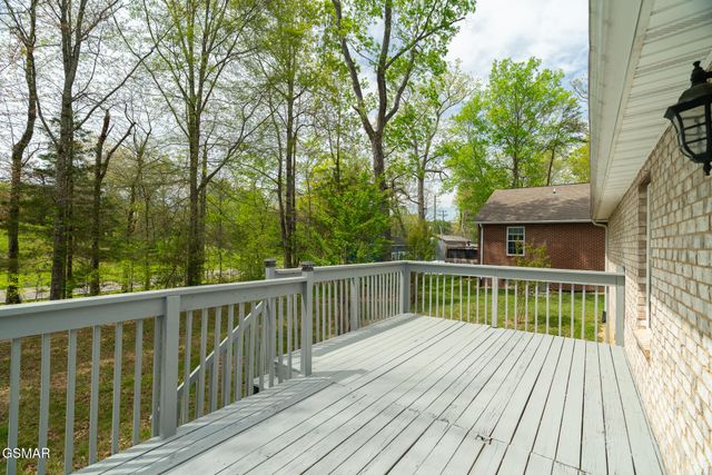 306 Joshua Landing Court, Seymour, TN 37865