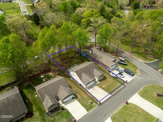 306 Joshua Landing Court, Seymour, TN 37865