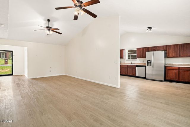 306 Joshua Landing Court, Seymour, TN 37865