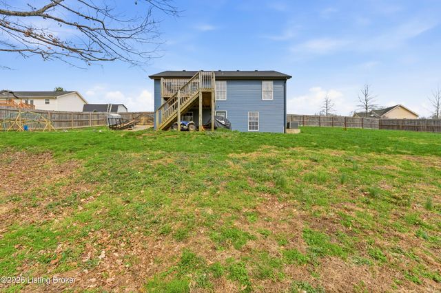 272 Frontier Ave, Taylorsville, KY 40071