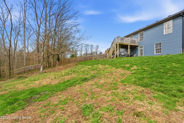 272 Frontier Ave, Taylorsville, KY 40071