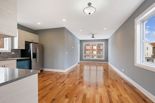 5955 W Superior Street, Chicago, IL 60644