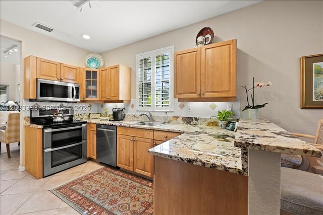 1241 Grant St, Hollywood, FL 33019