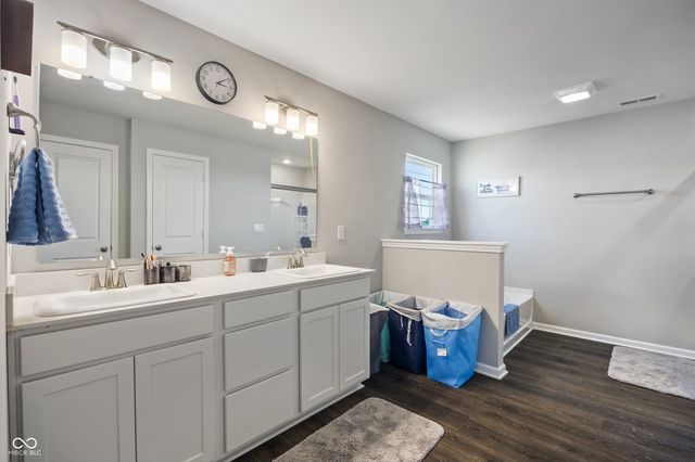 1265 Shaw Lane, Shelbyville, IN 46176