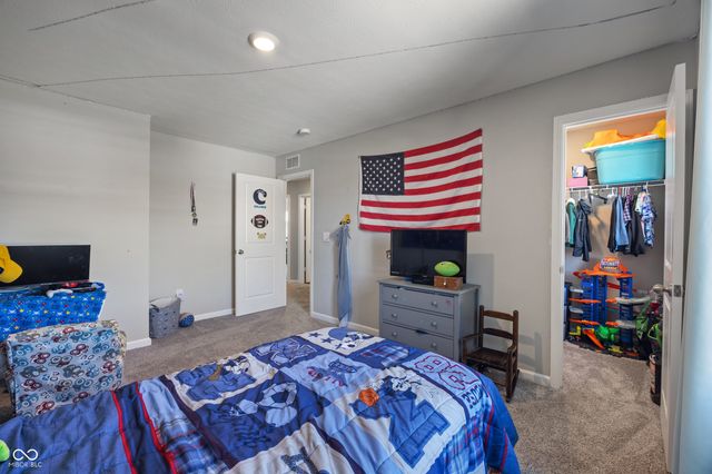 1265 Shaw Lane, Shelbyville, IN 46176