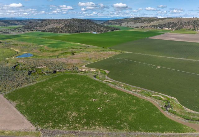 7555 NW Madras Highway, Prineville, OR 97754