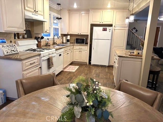 325 Cottage Grove, Lake Arrowhead, CA 92352