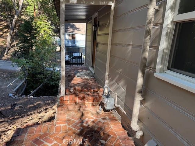 325 Cottage Grove, Lake Arrowhead, CA 92352