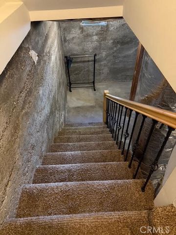 325 Cottage Grove, Lake Arrowhead, CA 92352