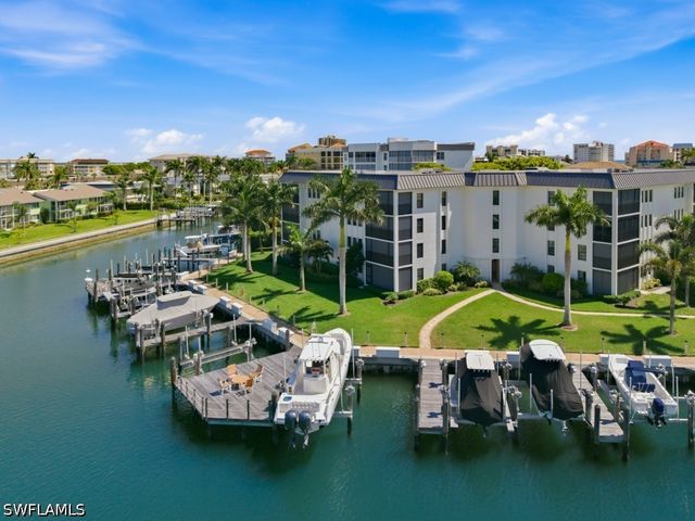880 Huron CT 307, Marco Island, FL 34145