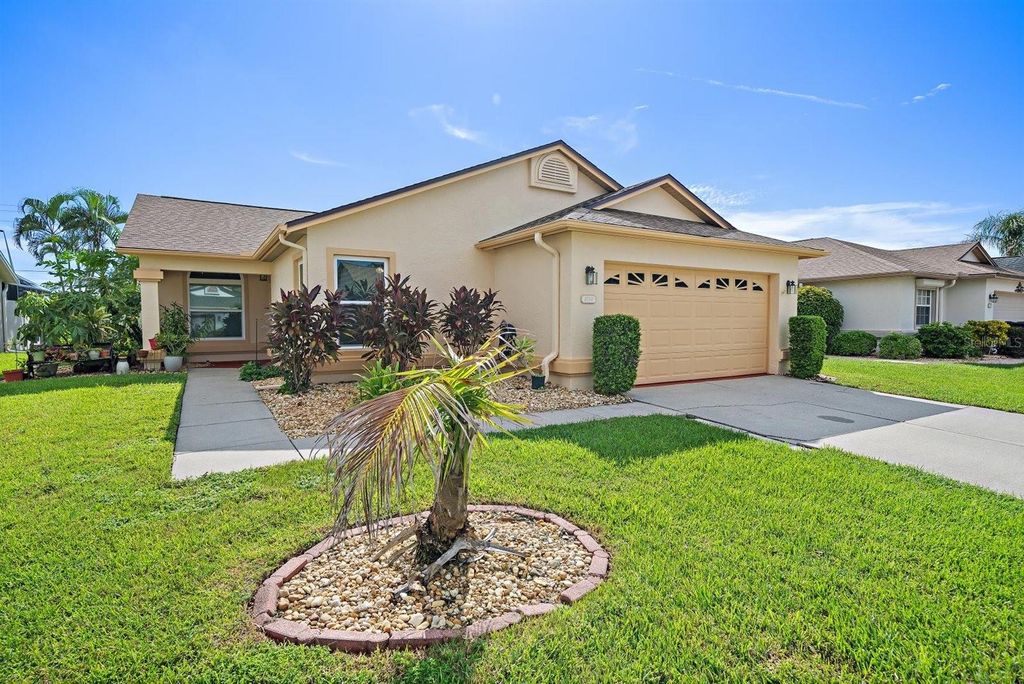4759 RAINTREE STREET CIRCLE E, Bradenton, FL 34203