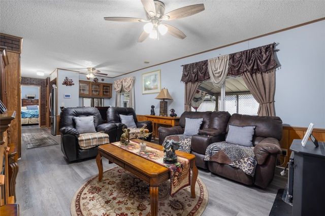 15 E Lane, Coventry, RI 02816