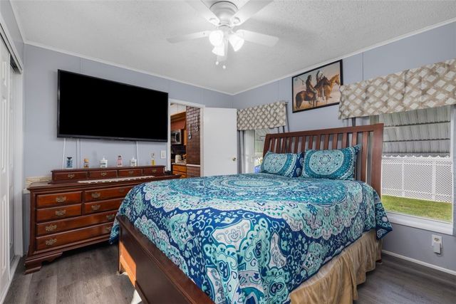 15 E Lane, Coventry, RI 02816