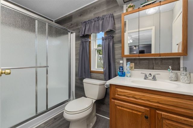 15 E Lane, Coventry, RI 02816