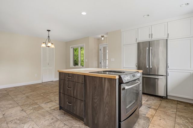 53-2 Pine Hill Road, Hollis, NH 03049