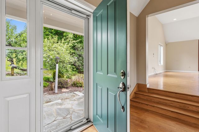 53-2 Pine Hill Road, Hollis, NH 03049