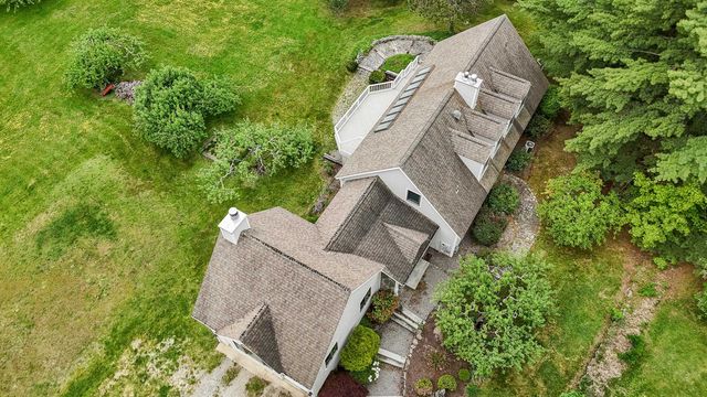 53-2 Pine Hill Road, Hollis, NH 03049