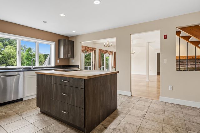 53-2 Pine Hill Road, Hollis, NH 03049