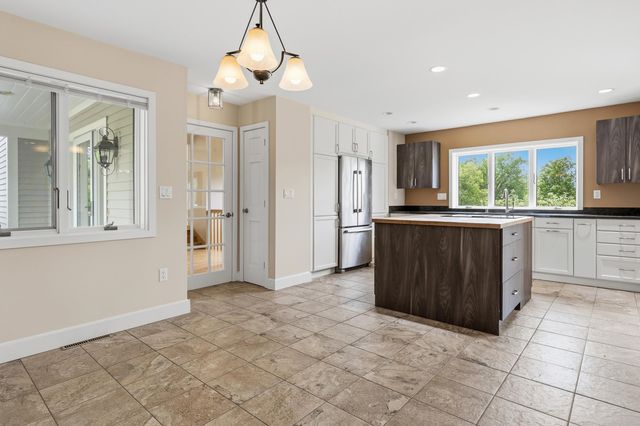 53-2 Pine Hill Road, Hollis, NH 03049